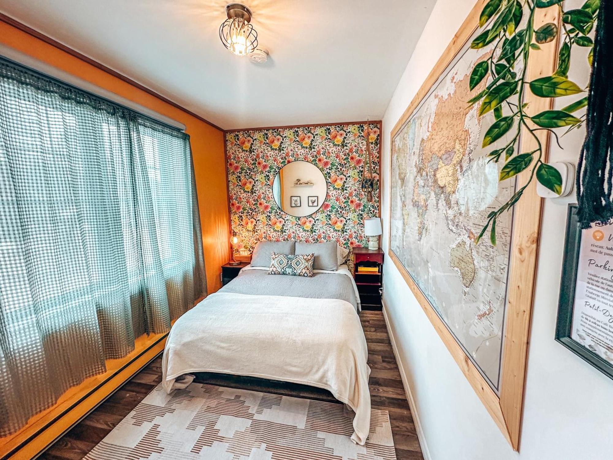 Auberge Mandala Saint Mathieu Du Parc Esterno foto